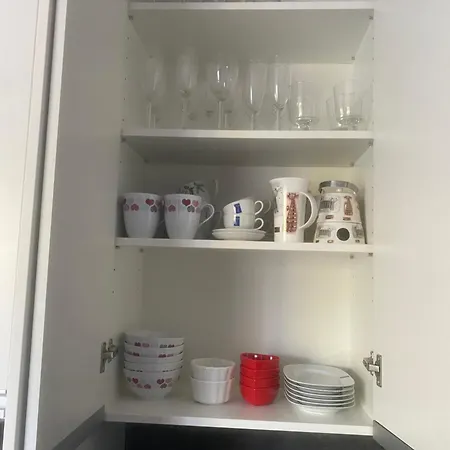 2+kk, 50 M2 V Klidne Lokalite. 10 Min Od Centra Prahy. * Prag