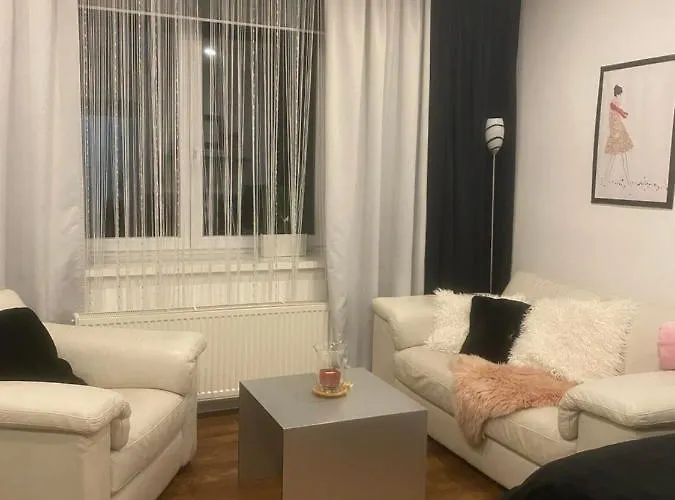 2+kk, 50 M2 V Klidne Lokalite. 10 Min Od Centra Prahy. Apartament