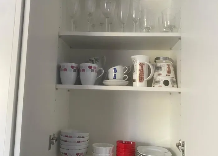 2+kk, 50 M2 V Klidne Lokalite. 10 Min Od Centra Prahy. * Praga